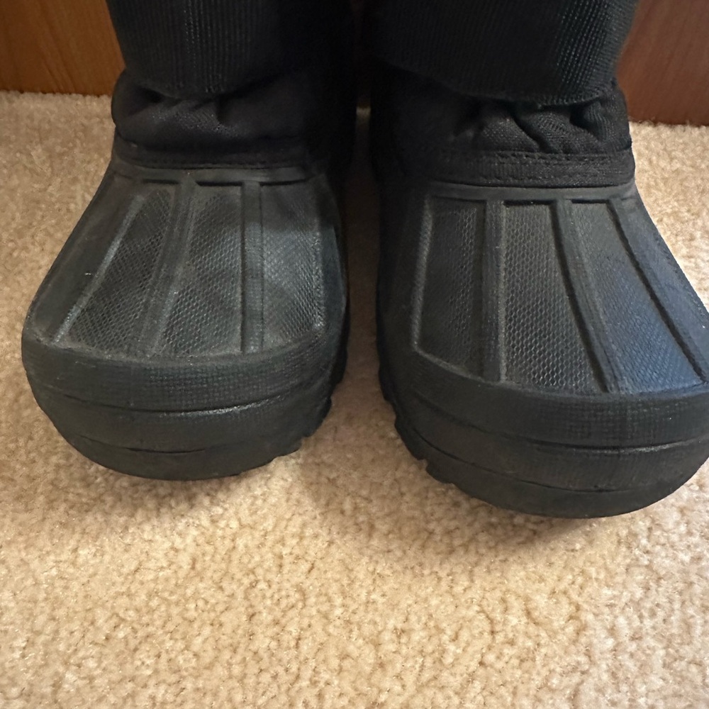 Black Winter Snow Boots - Picture 3 of 6